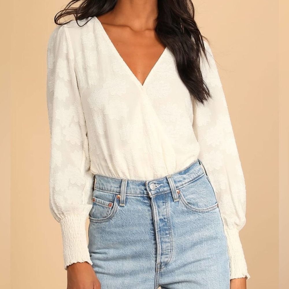 Pure Sweetness Ivory Floral Jacquard Long Sleeve Bodysuit XS